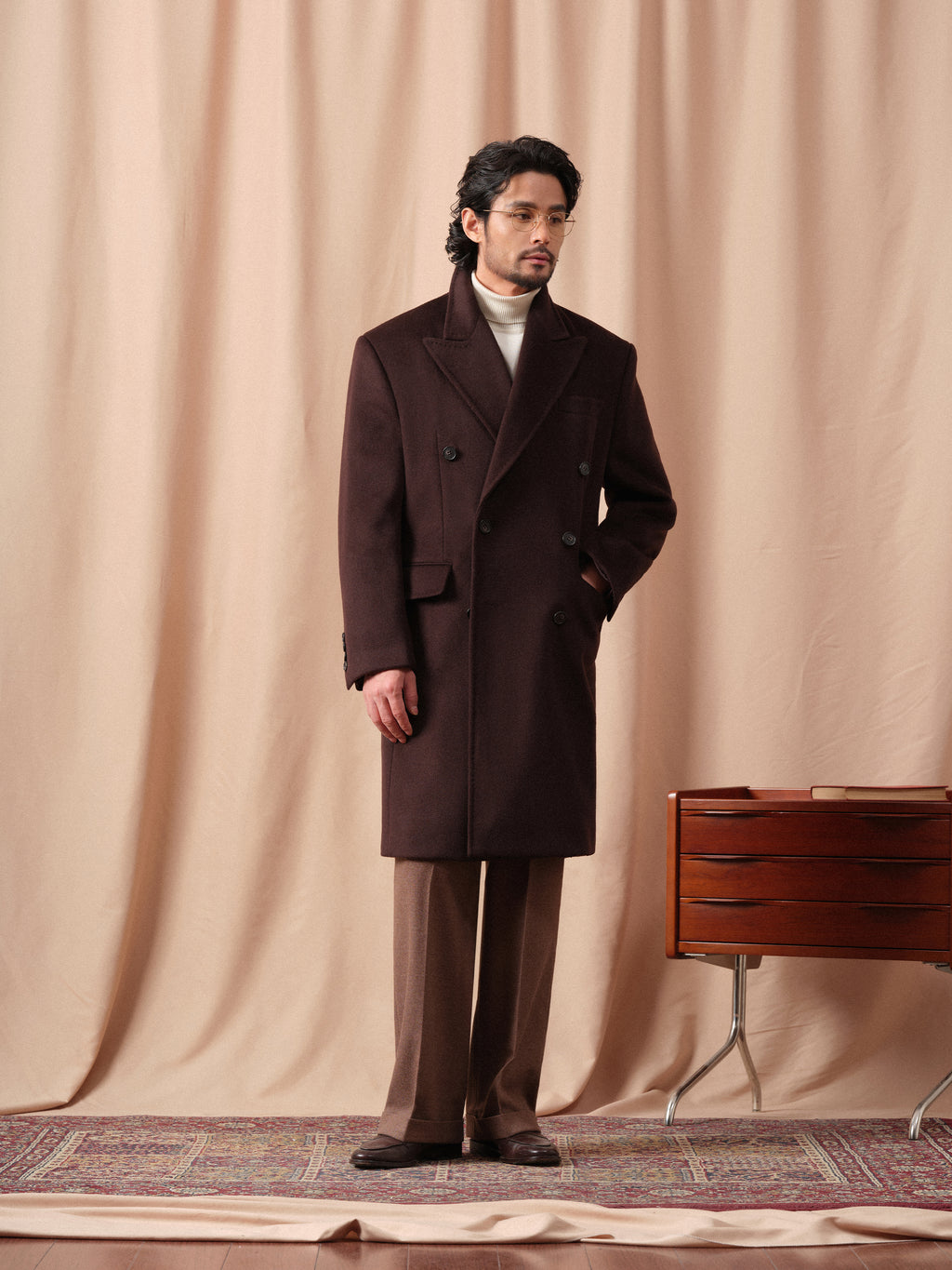 Men's Heavy 100% Wool Peaked Lapel Chester Coat