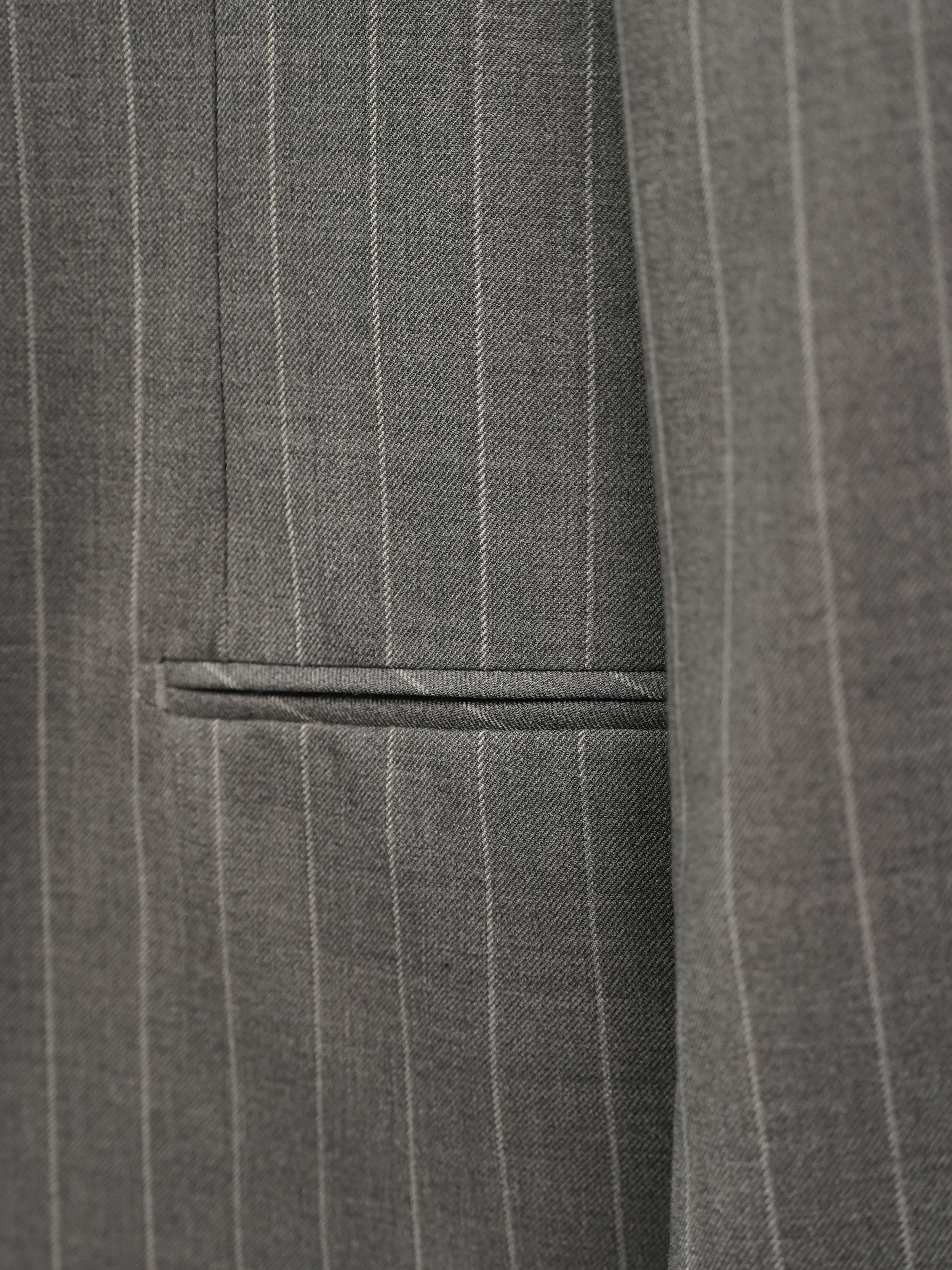 Men's Striped Half-Canvassed Business Suit (60s 70% Australian Wool)