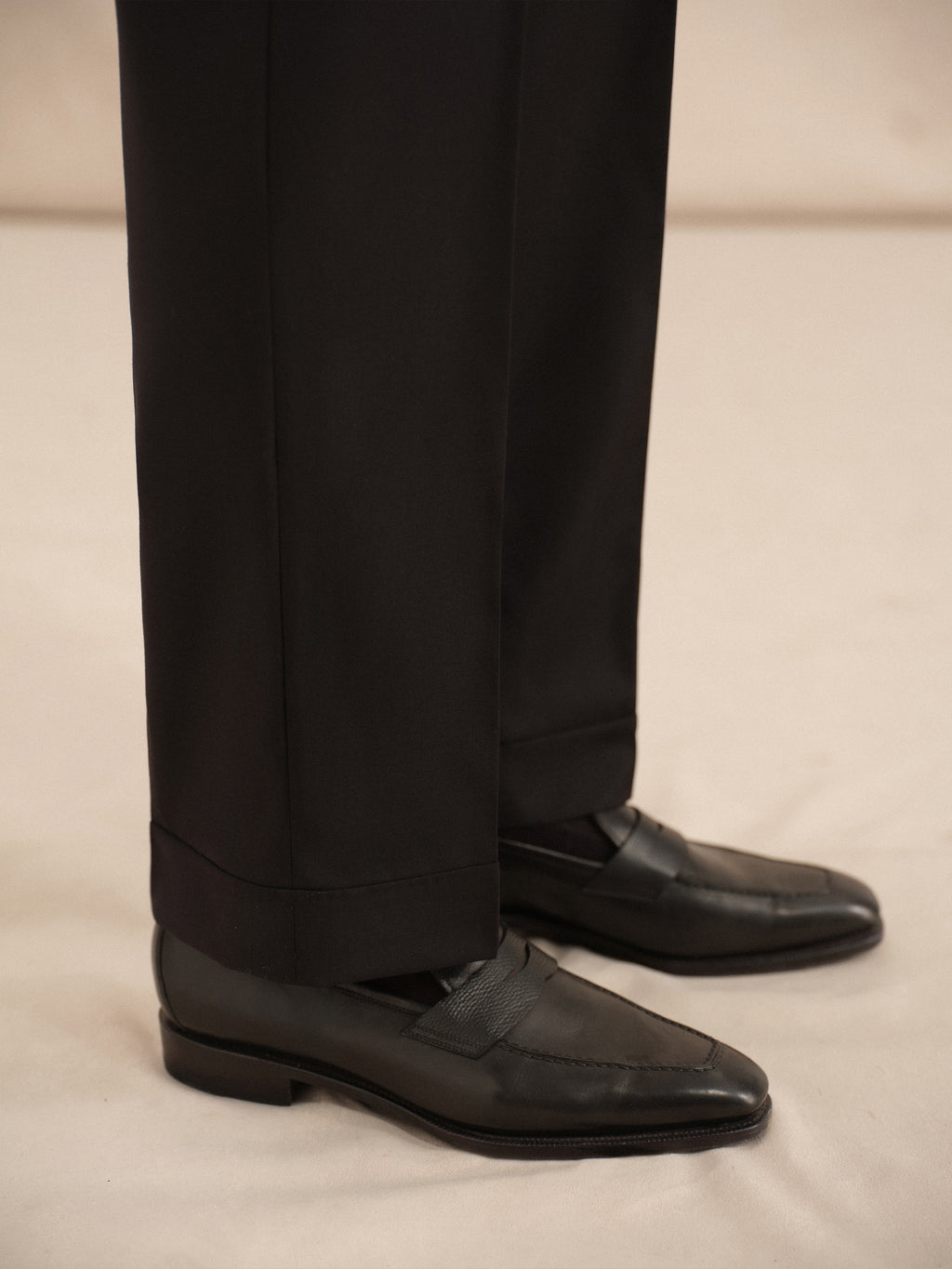 Men's 130S Italian Virgin Wool Straight Trousers