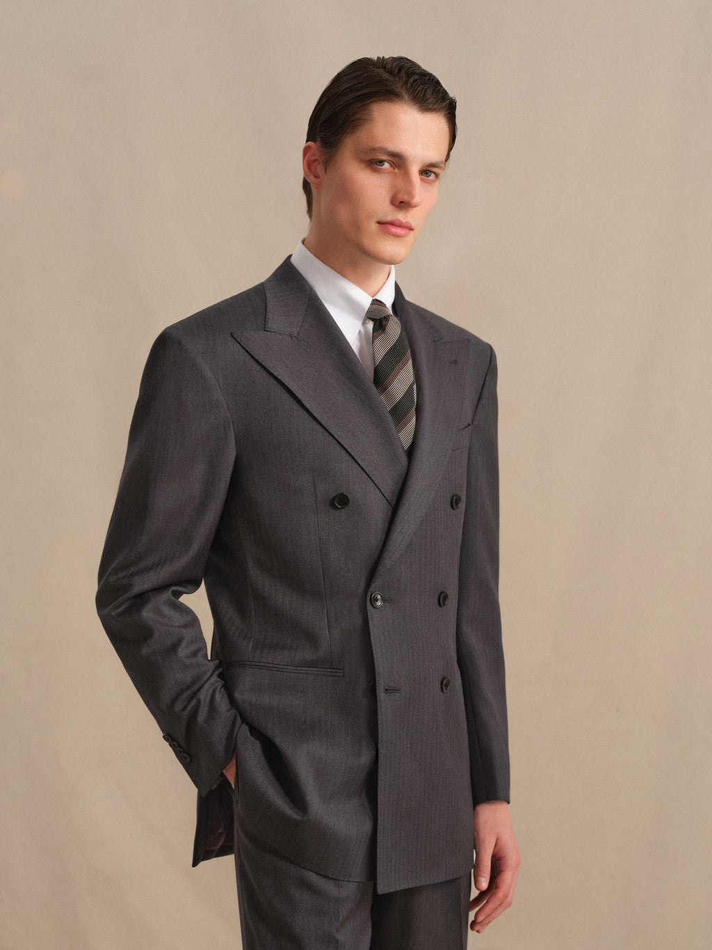 Men's 120S Wool Herringbone Suit