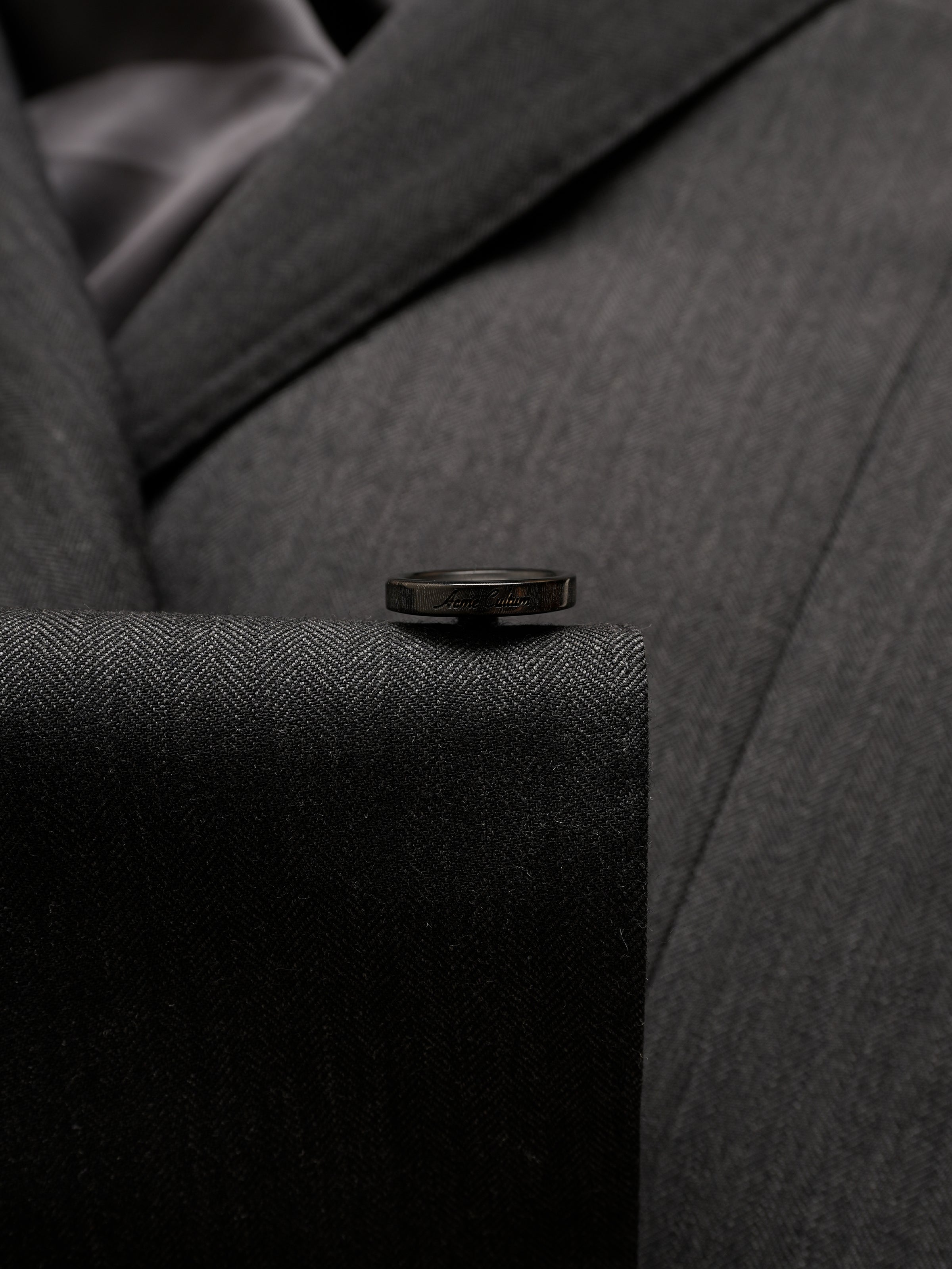 Men's 120S Wool Herringbone Suit